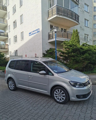 Volkswagen Touran cena 22500 przebieg: 198000, rok produkcji 2011 z Warszawa małe 301